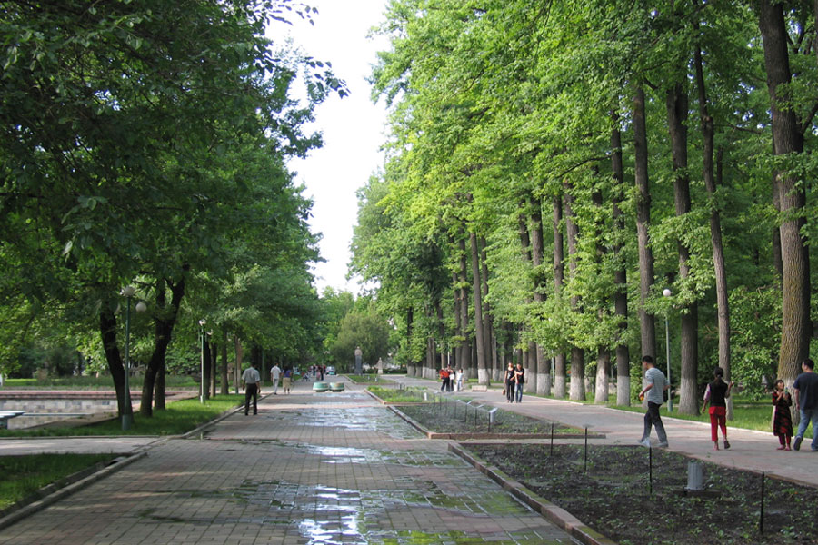 Oak Park, Bishkek