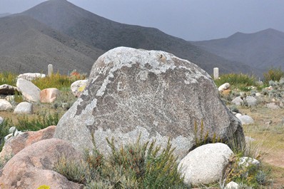 Петроглифы в Чолпон-Ате, Кыргызстан
