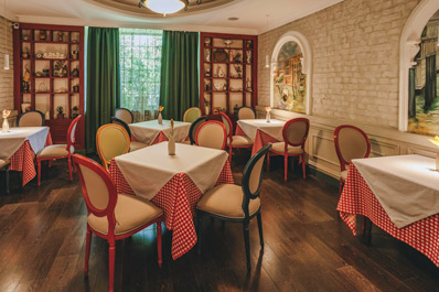 Зал, Ресторан Циклон