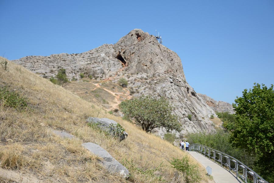 Sites et attractions du Kirghizistan, montagne Suleyman-Too