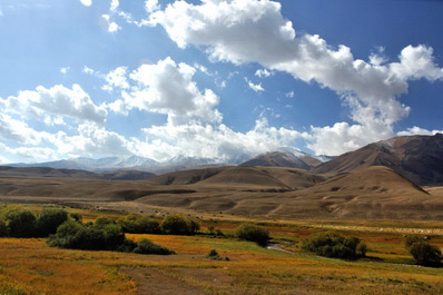 Valley of Tolok village