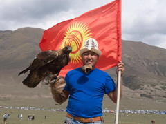 Kyrgyzstan Highlights with Birds of Prey Festival 2022