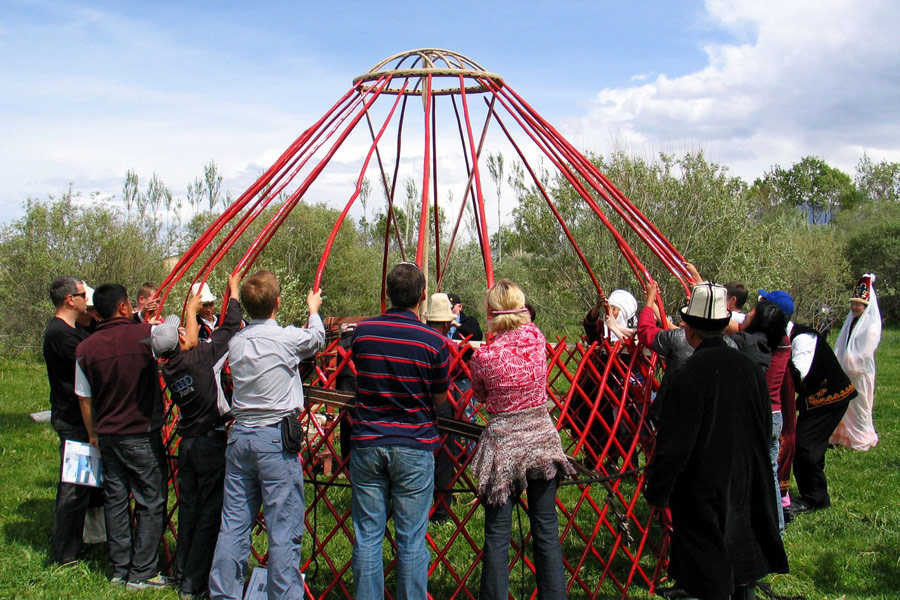 Yurt installation