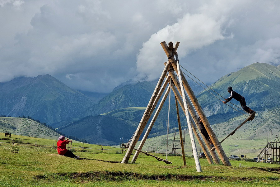 Kyrgyz swing