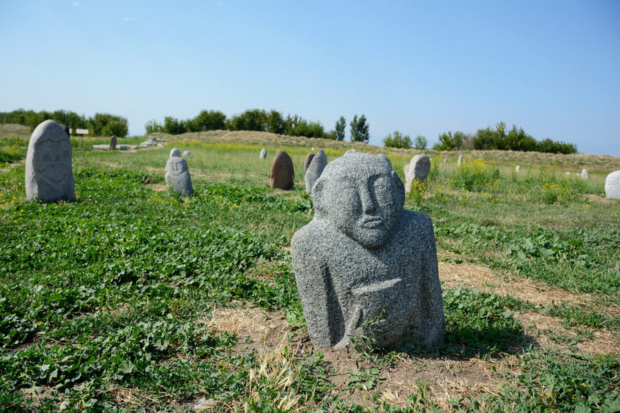 Балбалы Бураны