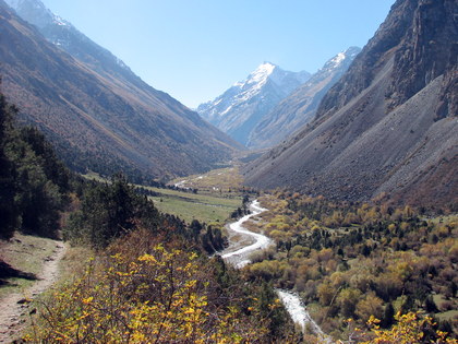 One-day Alamedin Gorge Tour