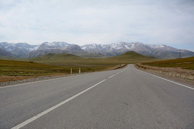 Torugart Pass