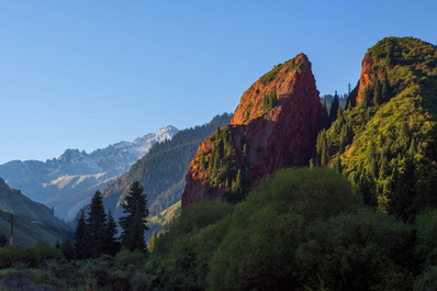 Broken Heart Rock Formations