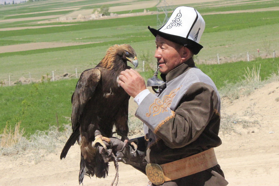 Eagle Hunting Show