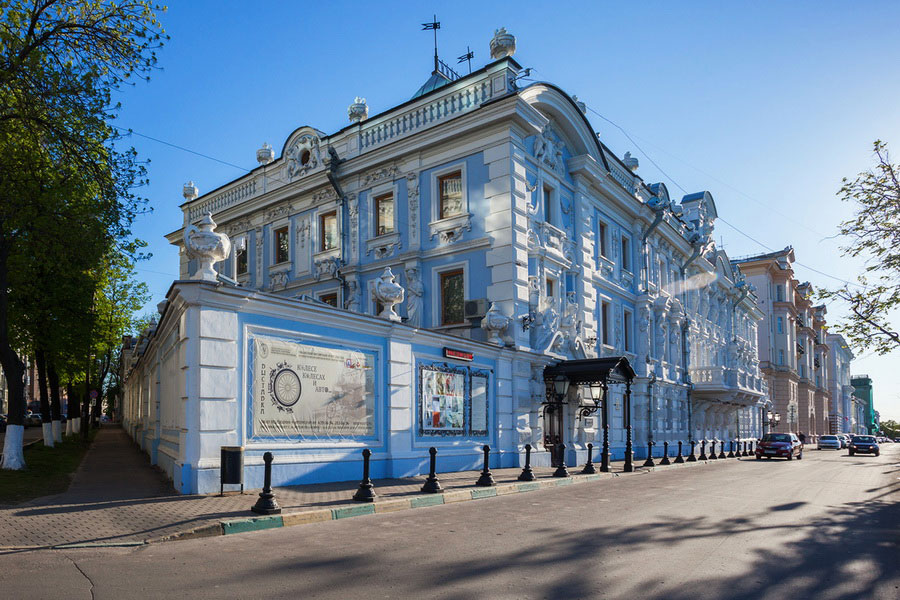 Rukavishnikov Mansion