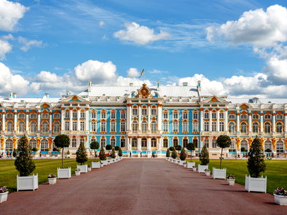 Tsarskoe Selo and Pavlosk Tour by Car or by Public Transport