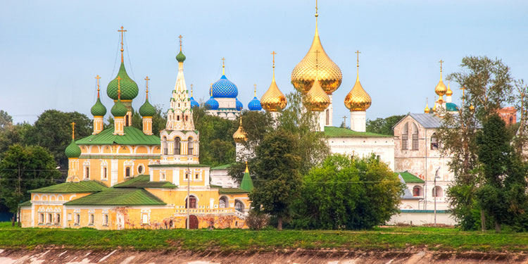 Uglich Tours