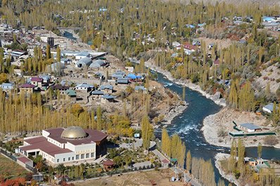 Best time to visit Tajikistan. Autumn