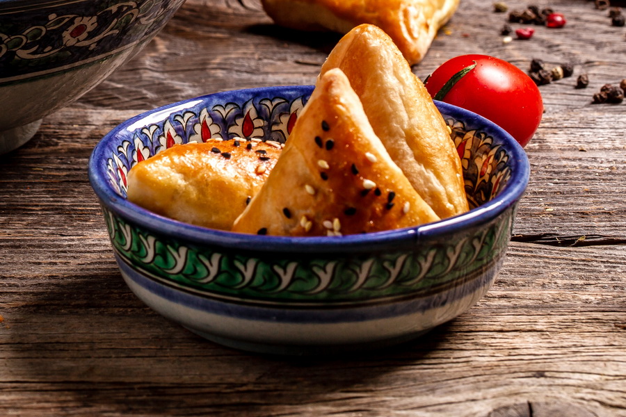 Sambusa, Traditional Tajik Dishes to Try