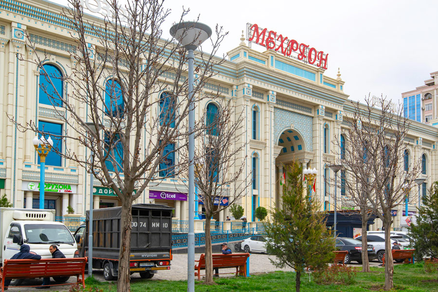 Базар Мехргон, Душанбе