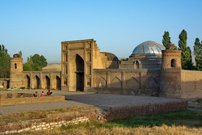 Medresei-Kukhna, Hissar, Tajikistan