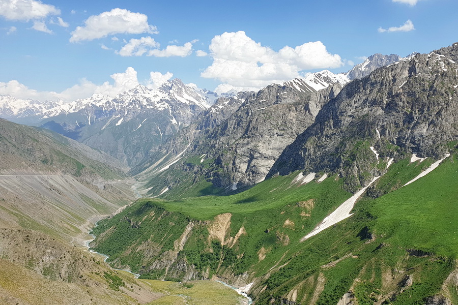 Viajar a Tayikistán Viajar a Tayikistán