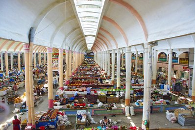 Panjshanbe Market, Khujand