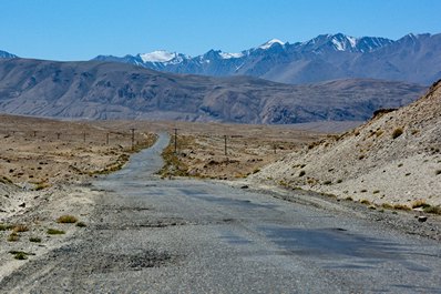 Дорога в Мургаб, Памирский тракт