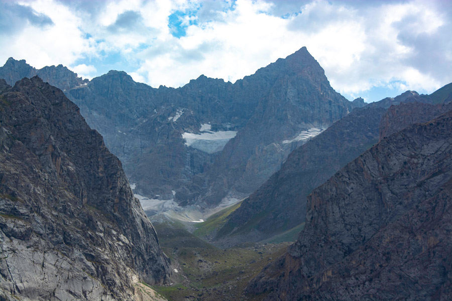 Fann Mountains