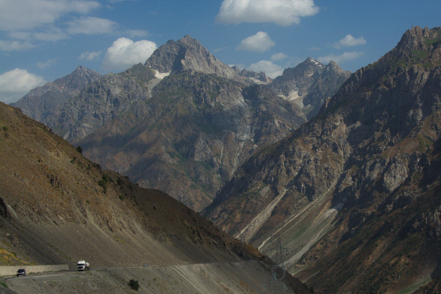 Fan mountains