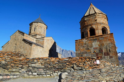 Iglesia de la Santísima Trinidad de Gergeti, cerca de Stepan