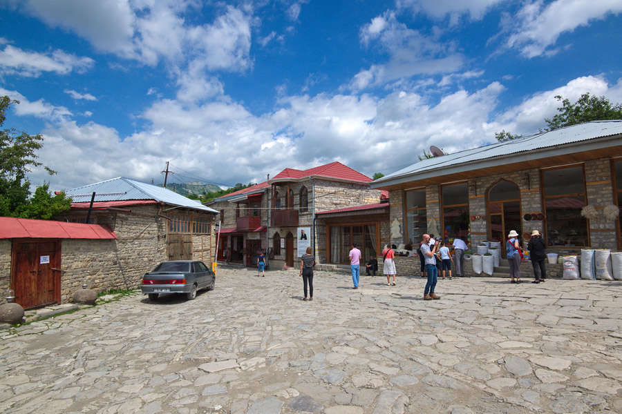 Pueblo de Lahich, cerca de Shamakhi, Azerbaiyán