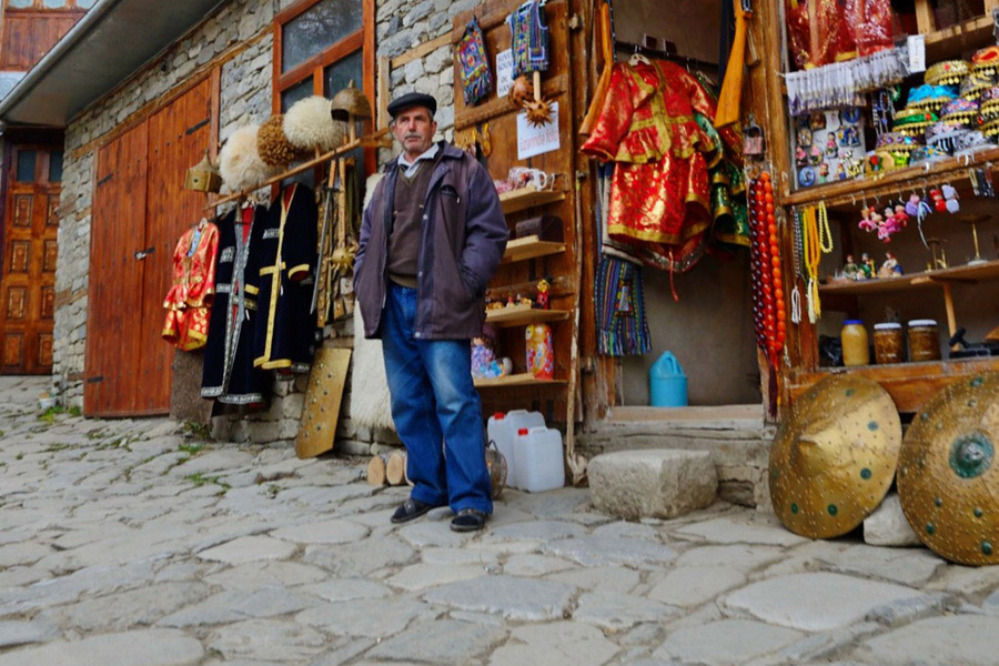 Pueblo de Lahich, cerca de Shamakhi, Azerbaiyán