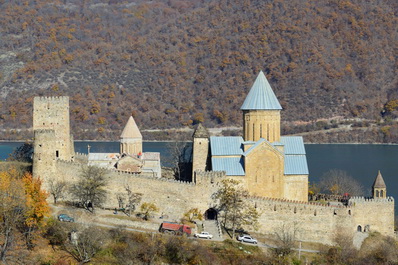 Ananuri Fortress