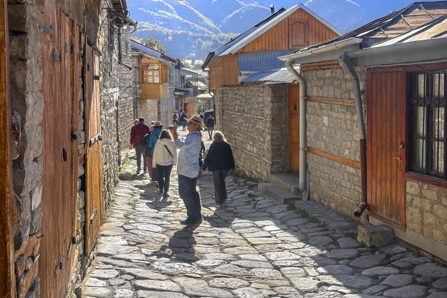 El pueblo de Lagich, cerca de Shamakhi, Azerbaiyán