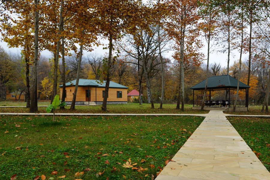 Pueblo de Lahich, cerca de Shamakhi, Azerbaiyán