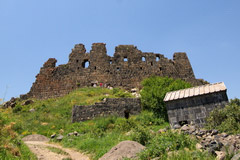 Amberd Fortress