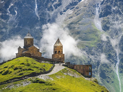 Circuito Grupal por el Cáucaso Maravilloso de 16 días - en Español