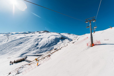 Estación de esquí de montaña Tsakhadzor, Armenia