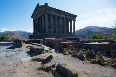 Templo del Sol, Garni, Armenia