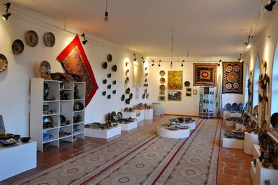 Музей керамических изделий, Гиждуван