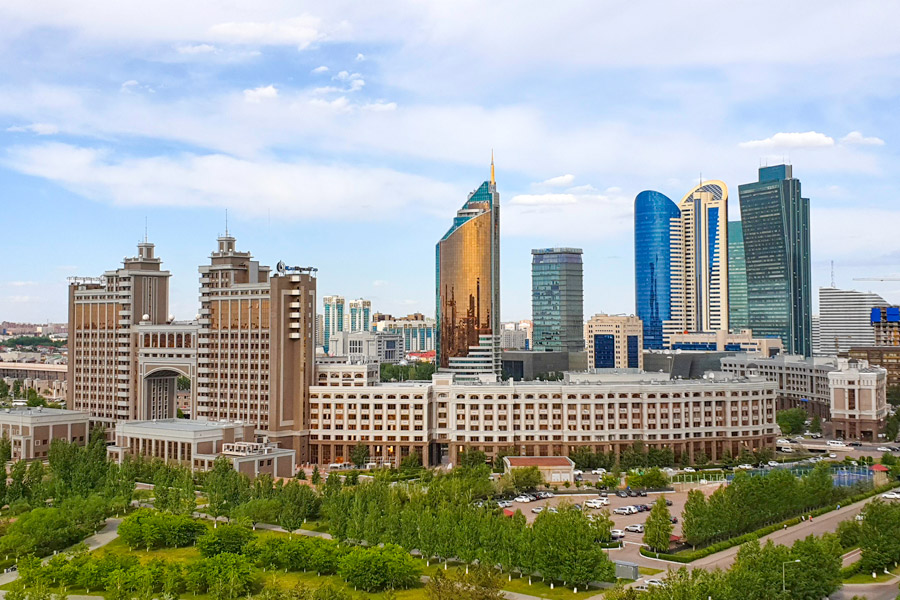 Bulevar Nurzhol, Astana