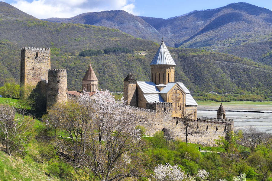 Ananuri Fortress