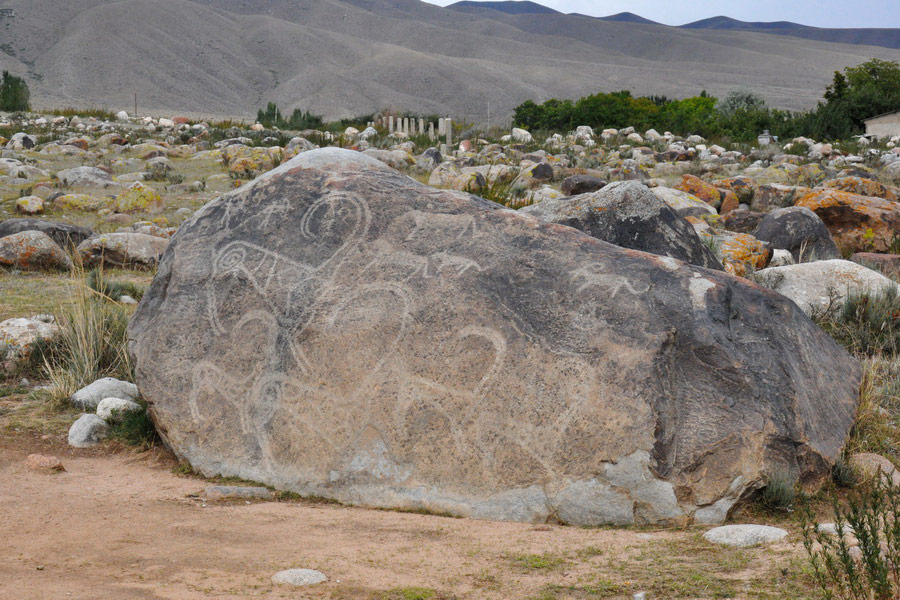 Cholpon-Ata petroglyphs