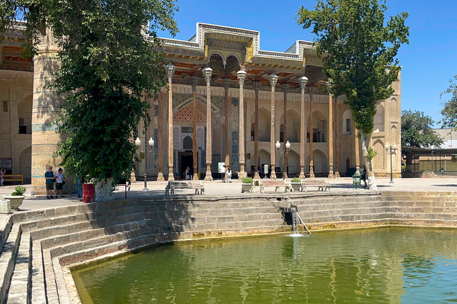 Bolo-Khauz Mosque, Bukhara, Uzbekistan