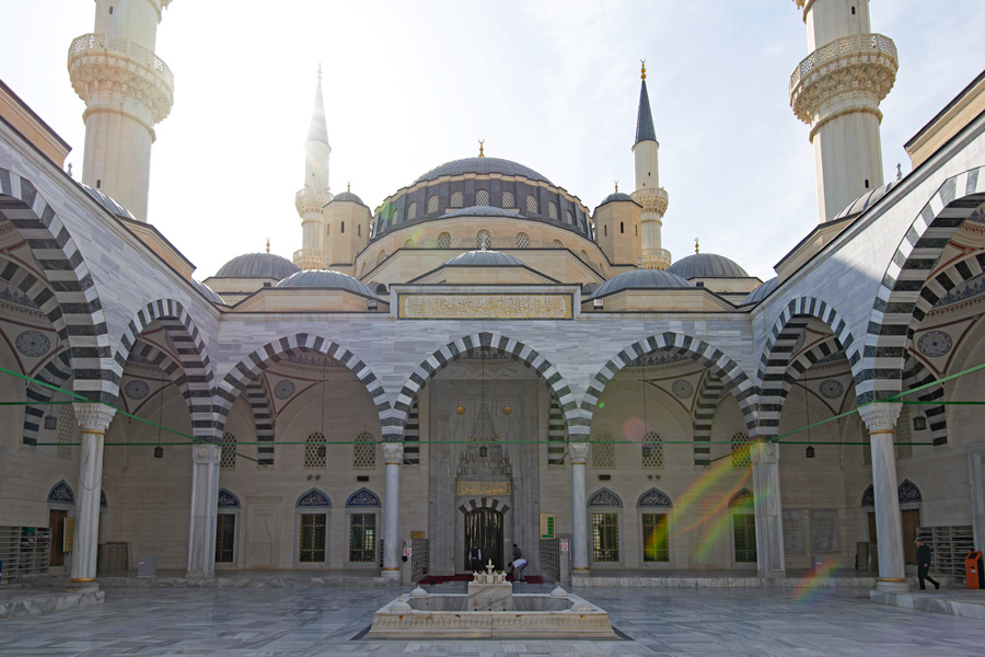 Ertugrul Gazi Mosque, Ashgabat, Turkmenistan