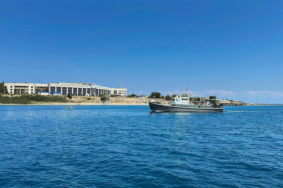 Issyk-Kul Lake, Kyrgyzstan