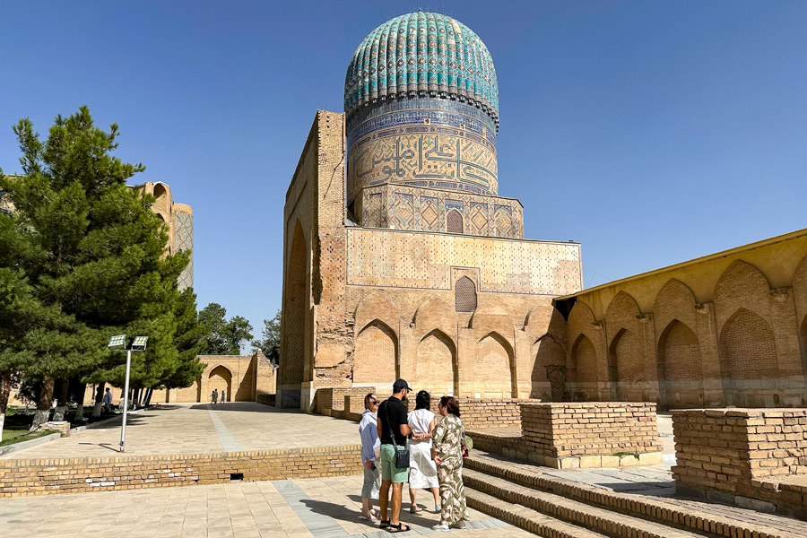Bibi Khanum Mosque, Samarkand, Uzbekistan