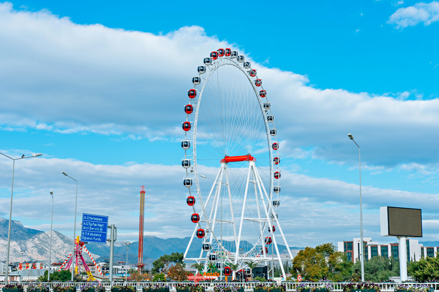 Heart of Antalya (Ferris Wheel) Heart of Antalya (Ferris Wheel)