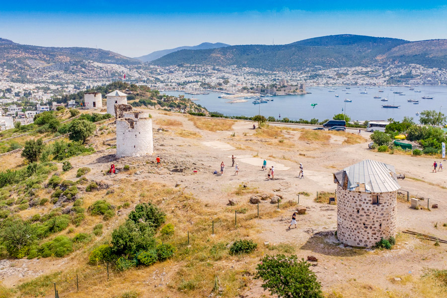 Windmills of Bodrum Windmills of Bodrum (Yel Değirmeni)
