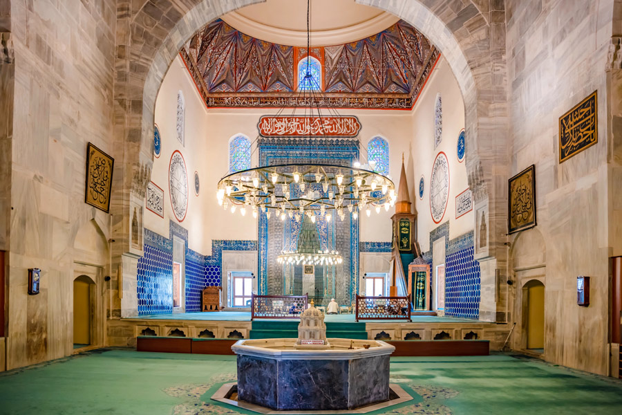 Prayer Hall, Green Mosque, Bursa Prayer Hall, Green Mosque, Bursa