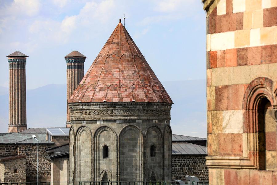 Çifte Minareli Madrasah, Erzurum