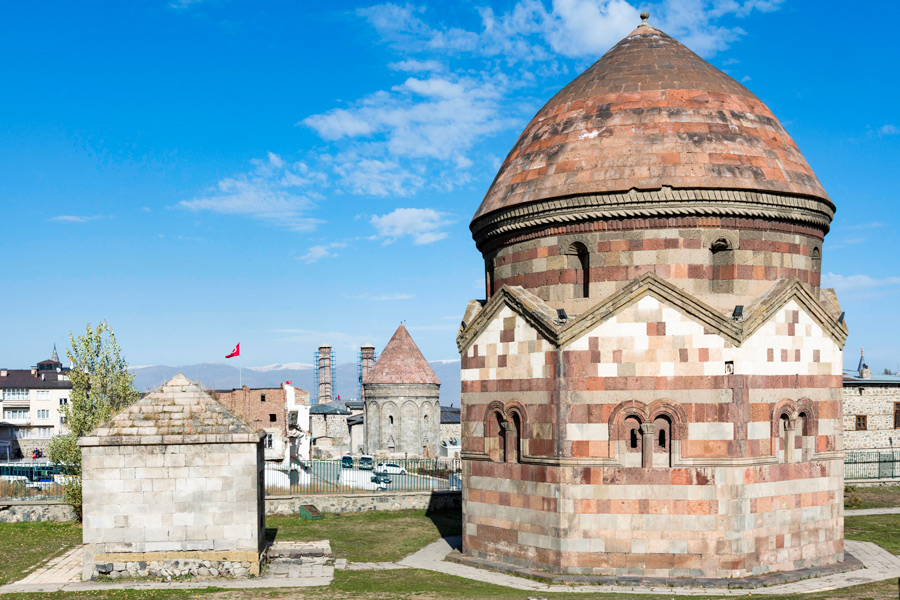 Three Tombs, Erzurum