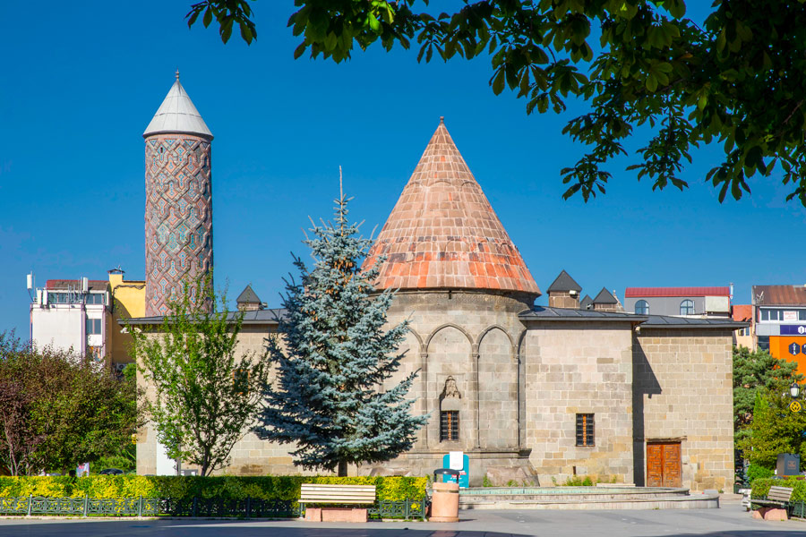 Yakutiye Medrese & Museum, Erzurum