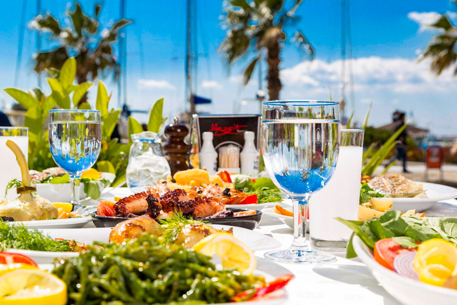 Mezgit Restaurant, Kuşadası